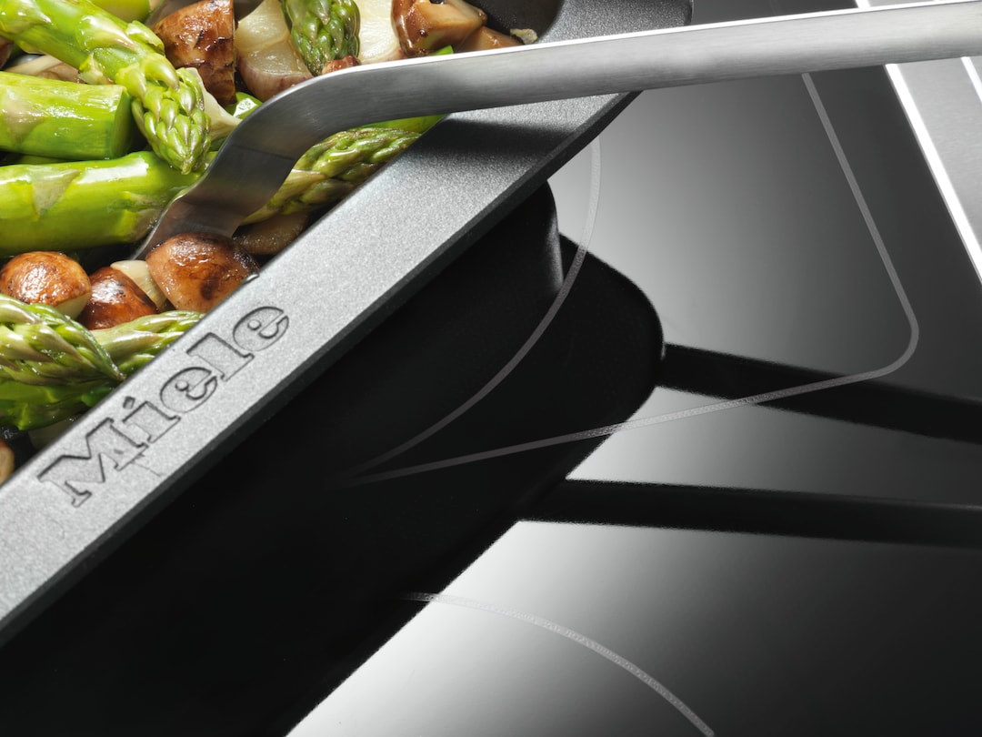 MIELE CombiSet CS 1222 I
ED 230V