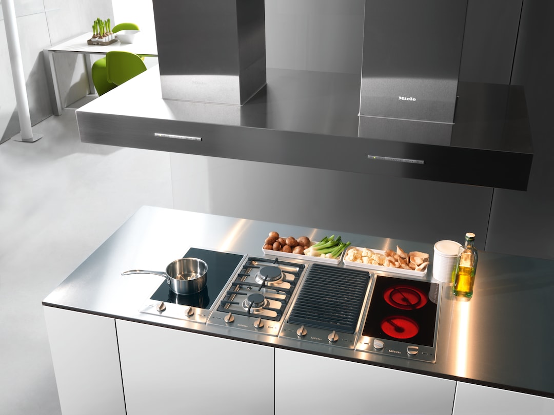 MIELE CombiSet CS 1212I-1
ED 230V