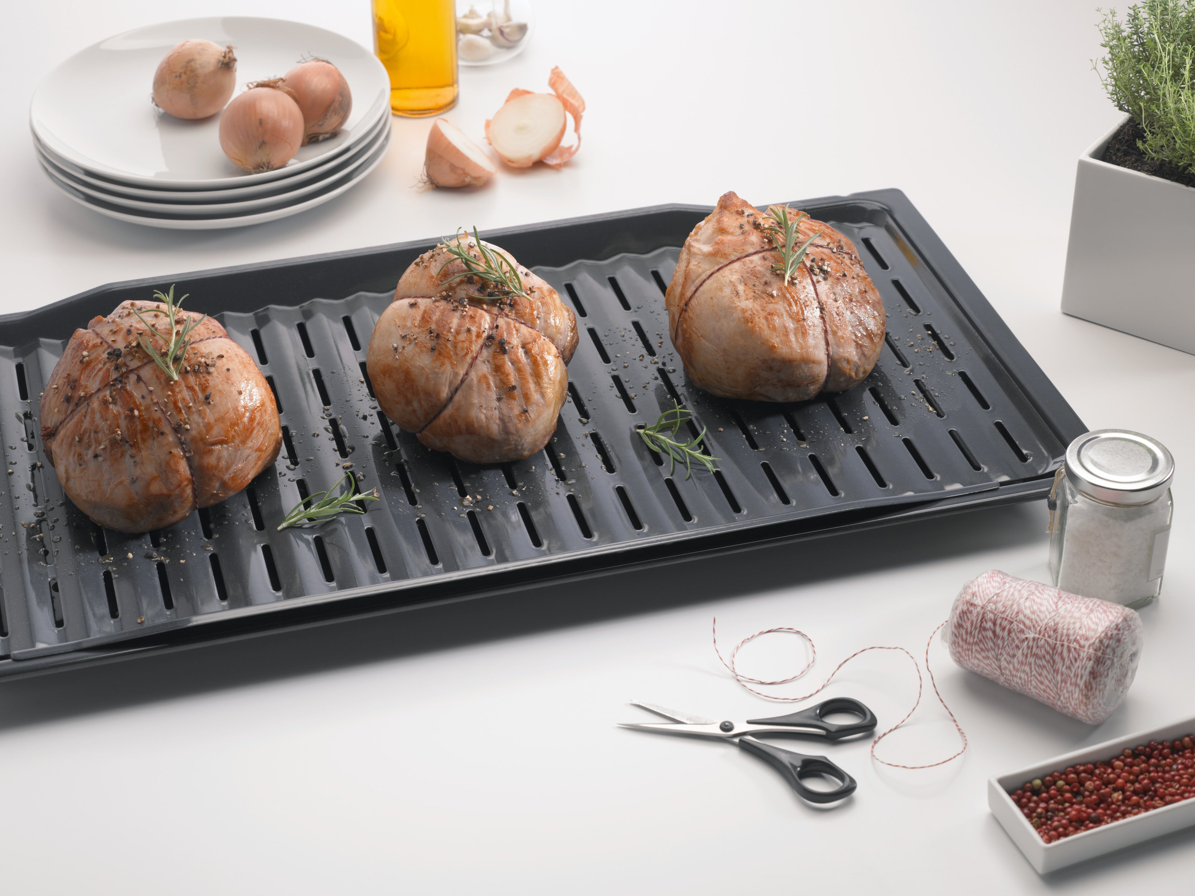 MIELE HGBB91 Grill- und
Bratblech anthrazit