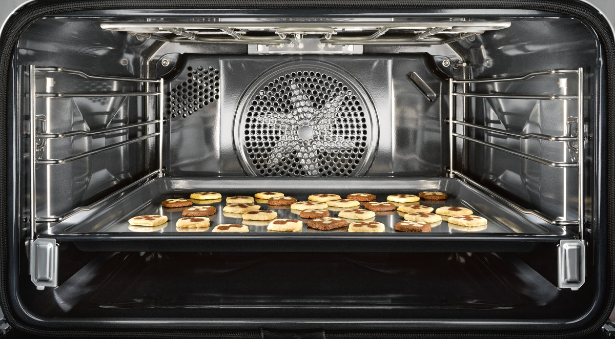 MIELE Kompakt-Backofen
H 7840-60 BP SW 400V