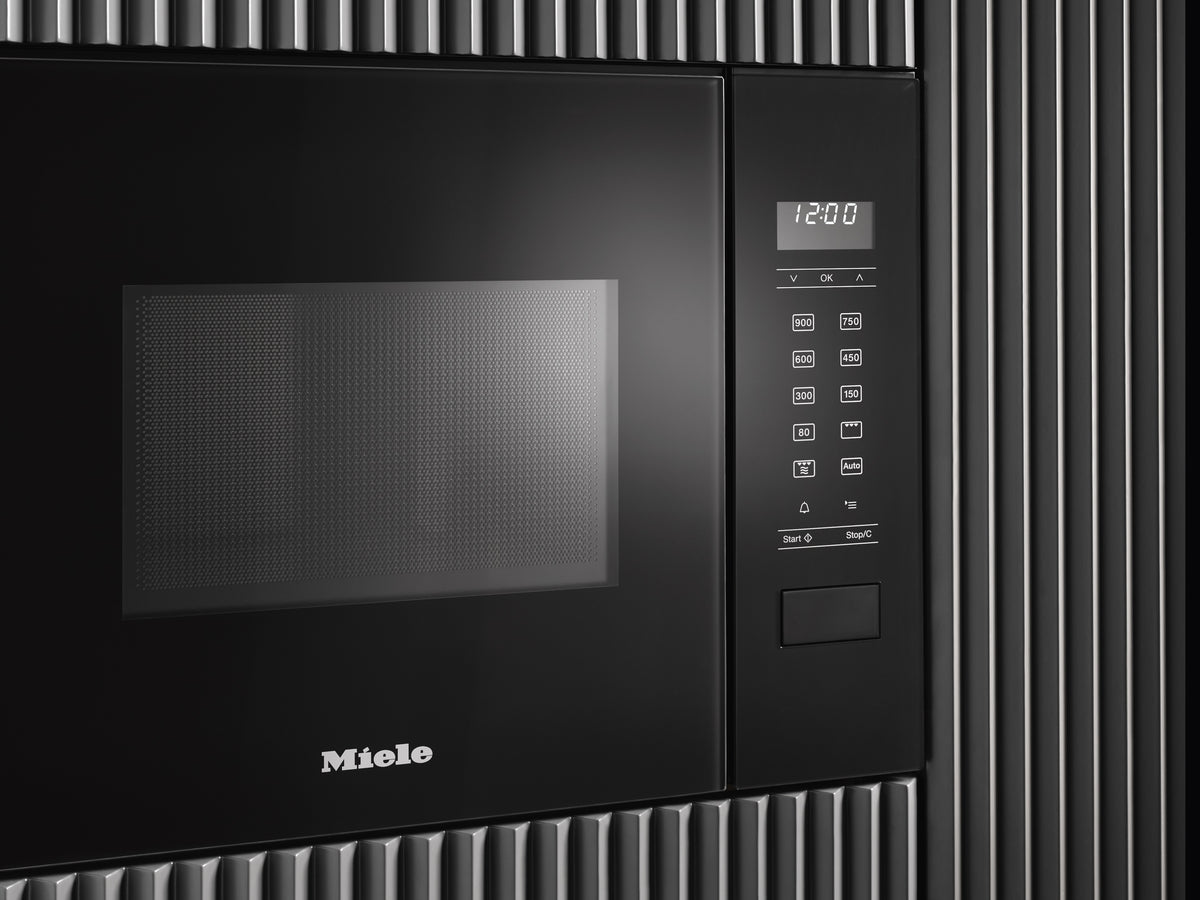 MIELE Mikrowellengerät
M 2234-60 SC SW