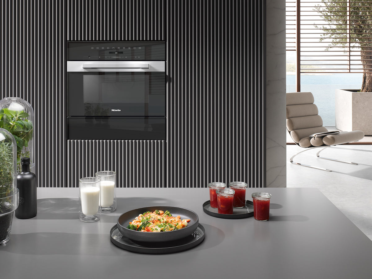 MIELE Mikrowellengerät
M 7244-60 TC SW