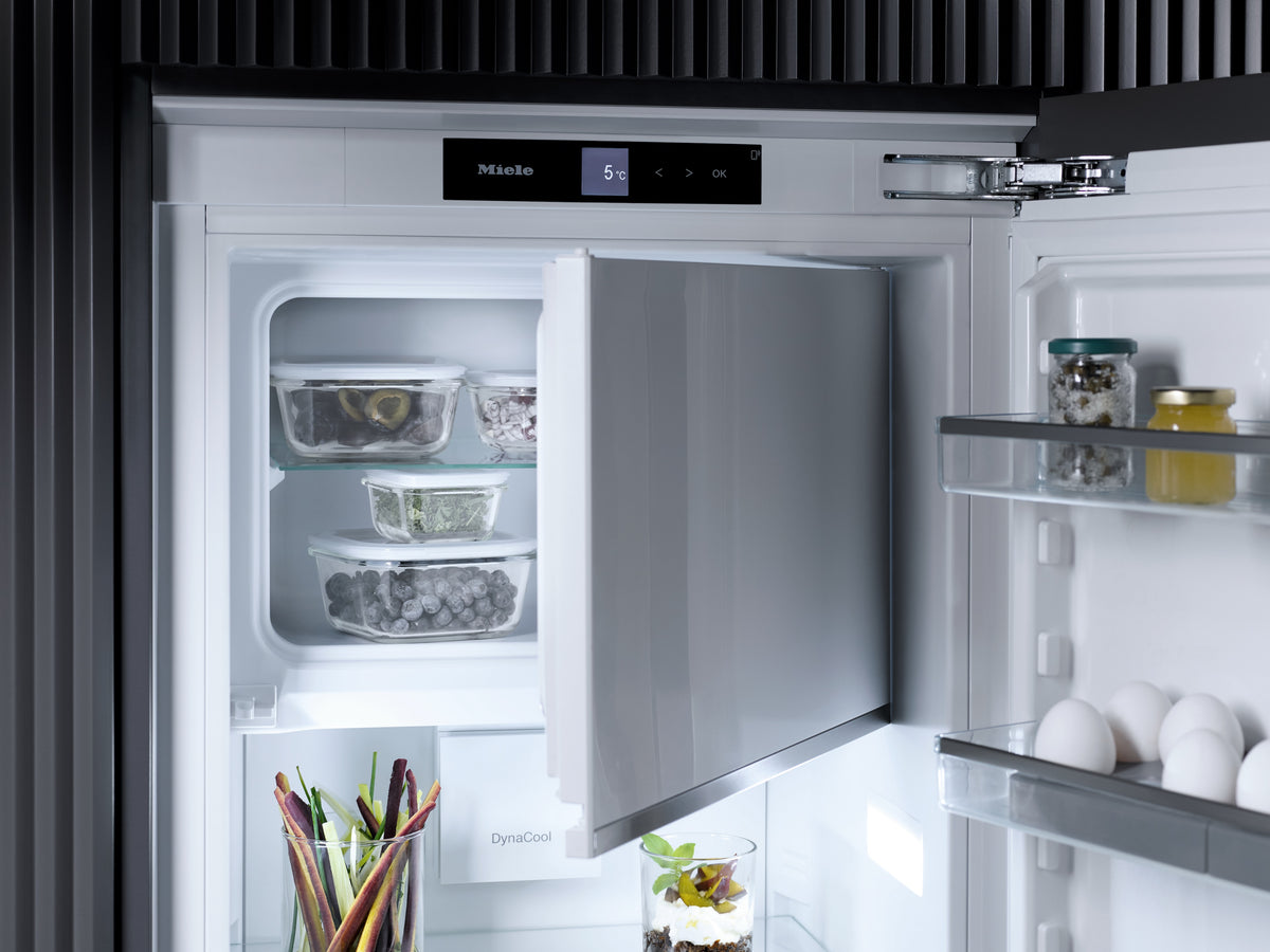 MIELE Réfrigérateur K 7777 B LI