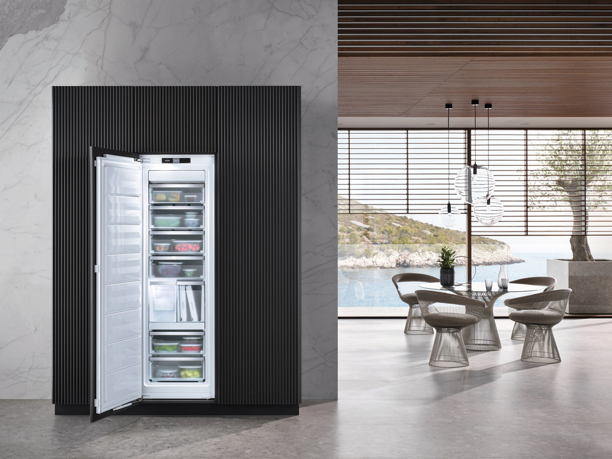 MIELE Freezer FNS 7774
D LI