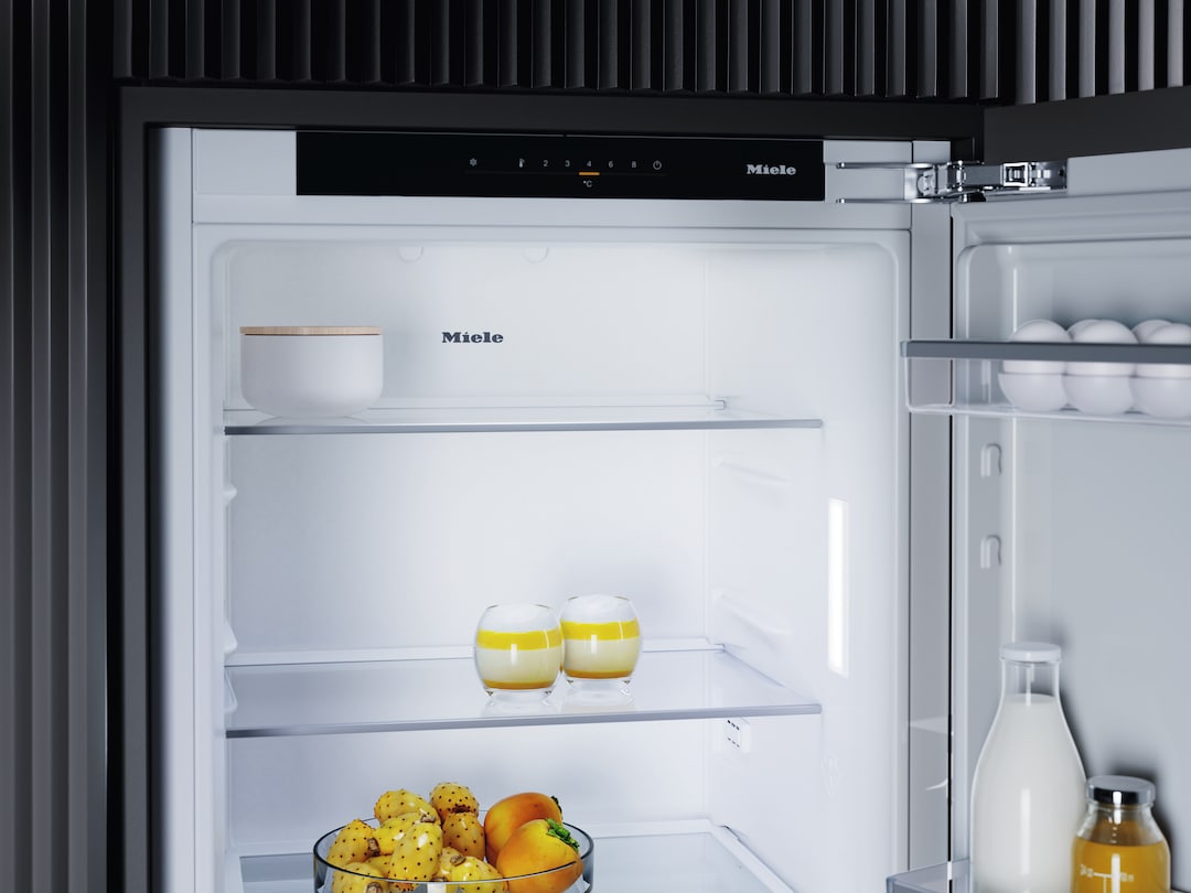 MIELE Réfrigérateur K 7127 D RE