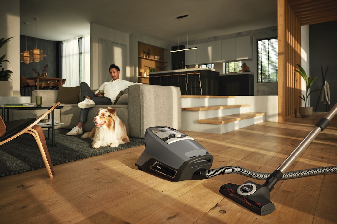 MIELE Aspirapolvere BlizzardCX1
C+D Pow
