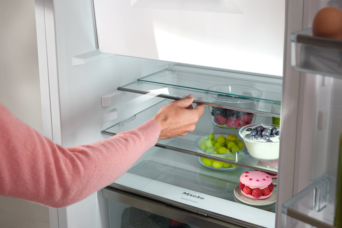 MIELE Combiné réfrigérateur-congélateur
KFN 4796 AD edt / cs