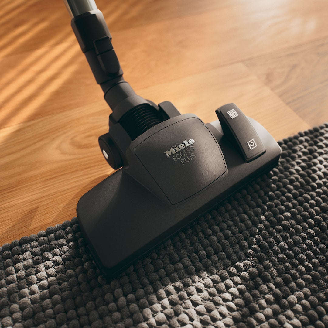 MIELE Aspirapolvere BlizzardCX1
C+D Pow