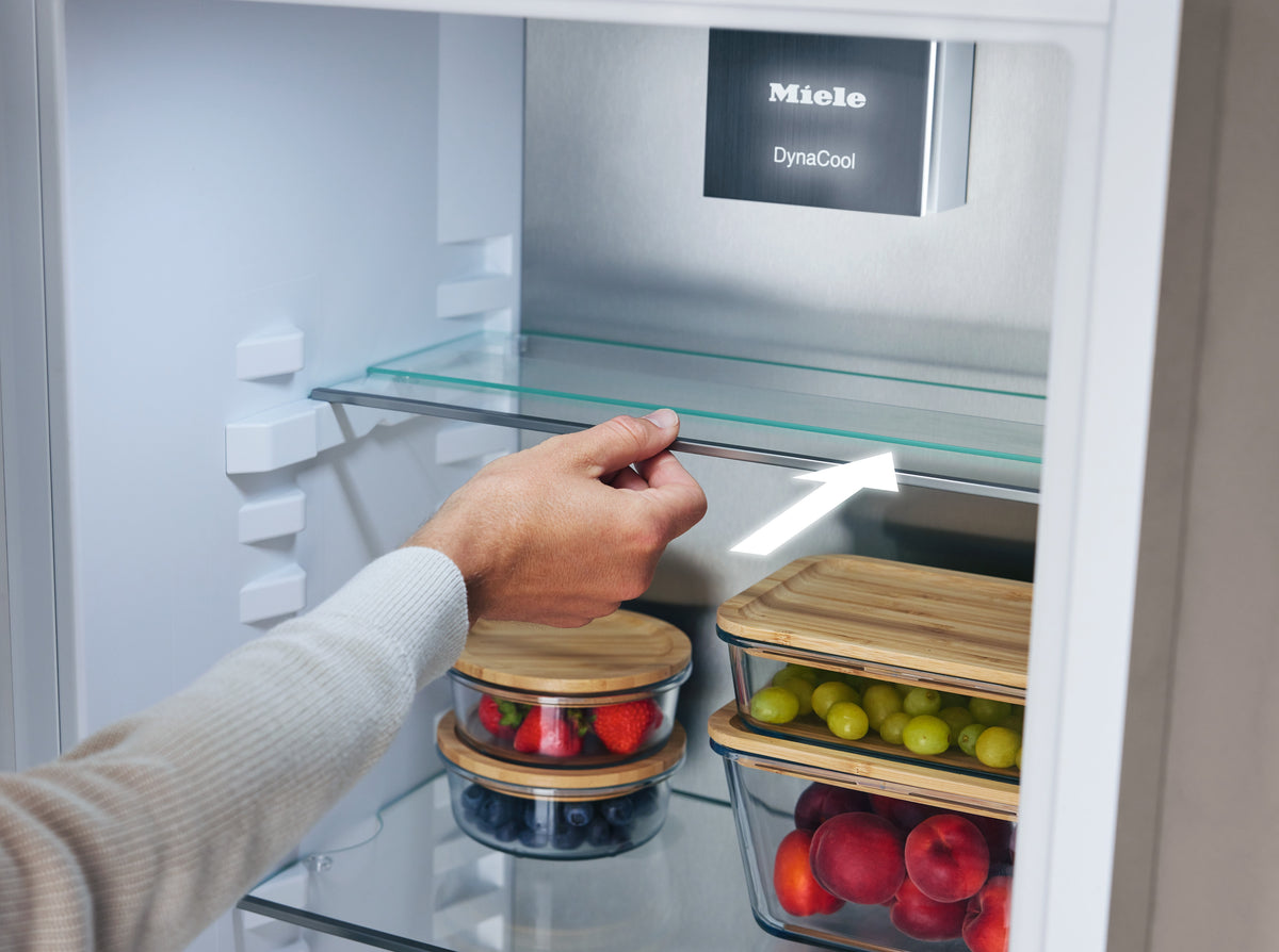 MIELE Kühlschrank K 7778 B RE