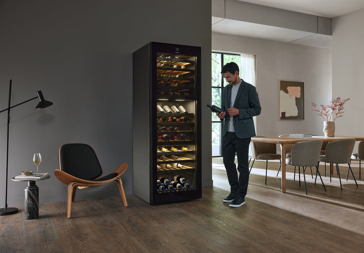 MIELE Weinschrank KWT 4995 F
sw