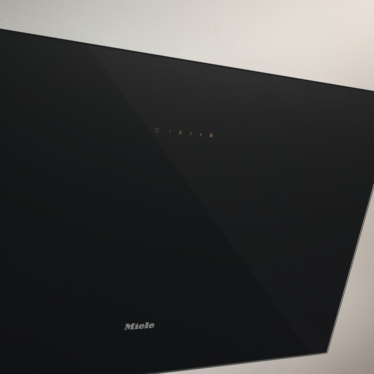 MIELE Dunstabzugshaube
DAH 4980 SWM