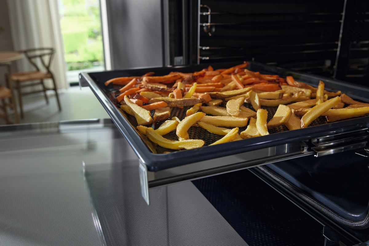 MIELE HBBL71 Teglia da forno
forata antracite