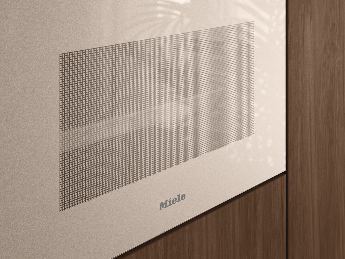 MIELE Kompakt-Backofen mit
Mikrow. H 7840-60 BMX PB 400V