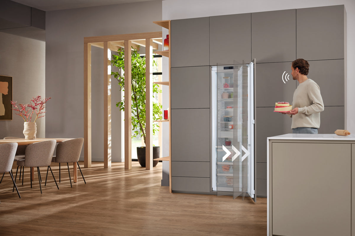 MIELE Kühlschrank K 7798 C LI
ActiveDoor