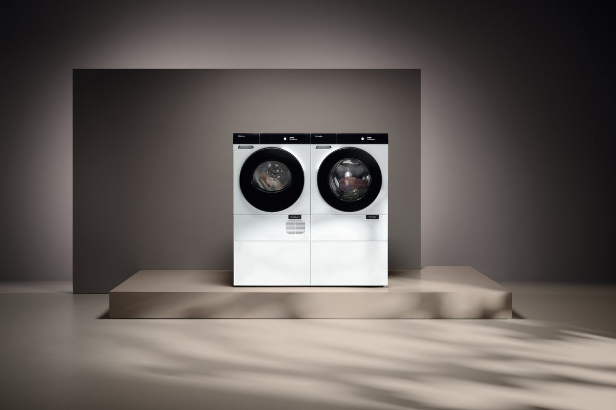 MIELE Sockelschublade WTS 610
lotosweiss