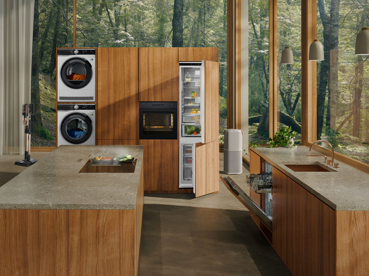 Electrolux Fridge Freezer IK279BNR