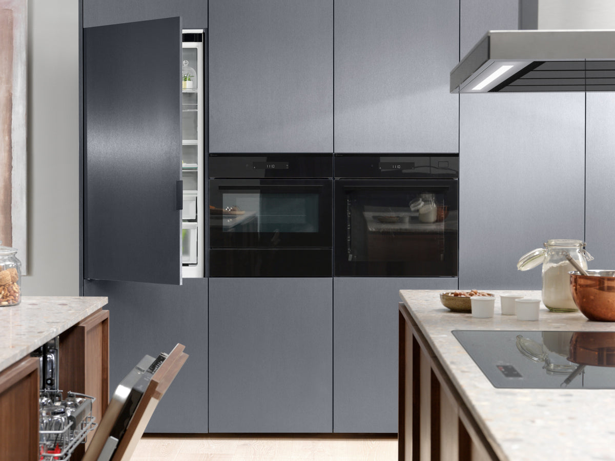 Forno a microonde compatto Electrolux EB4PL90KSP