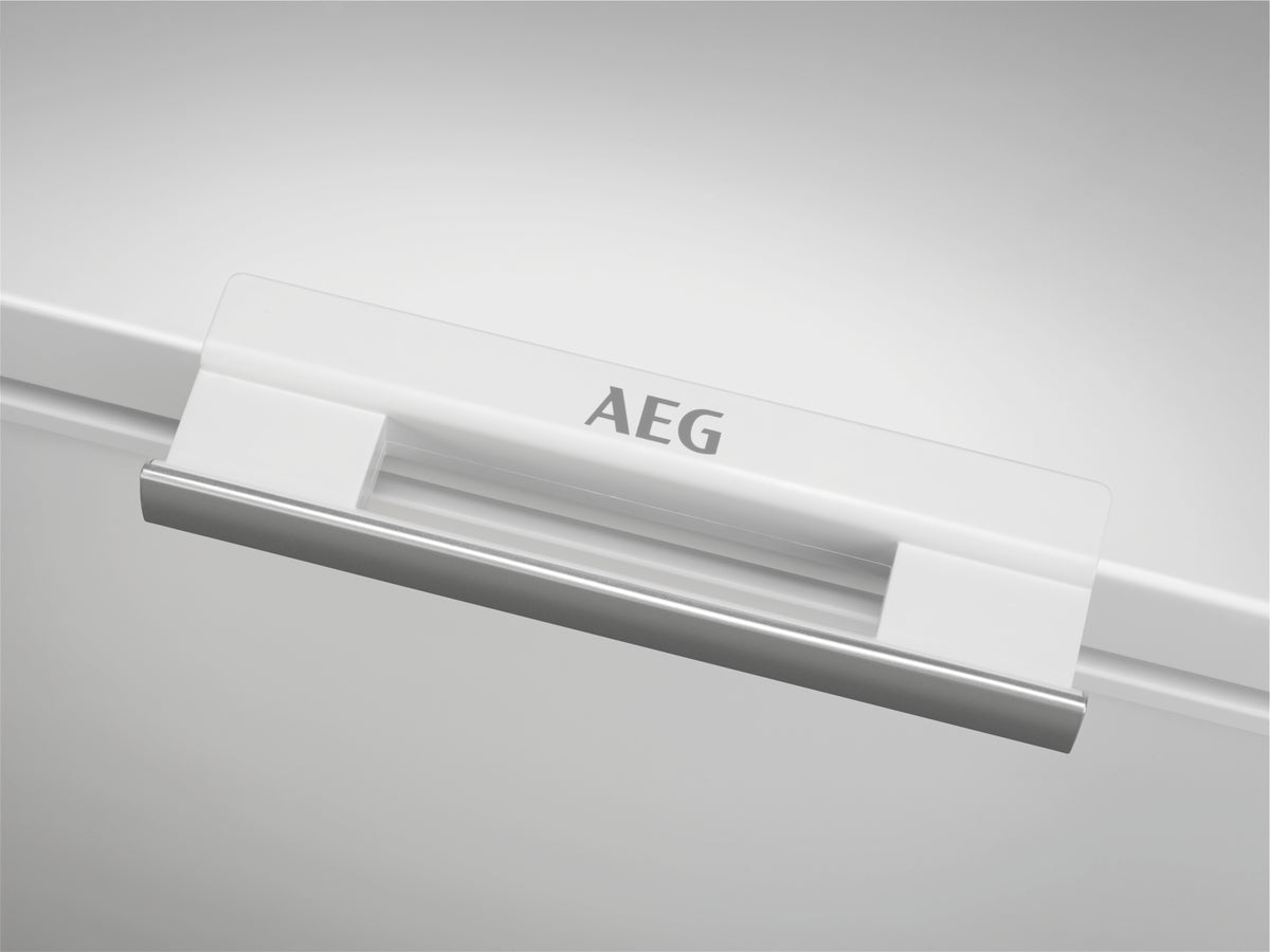Congelatore AEG AGT145