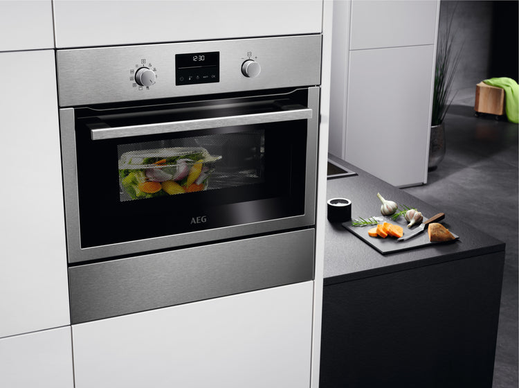 AEG Compact Microwave Oven BO4BEMGM