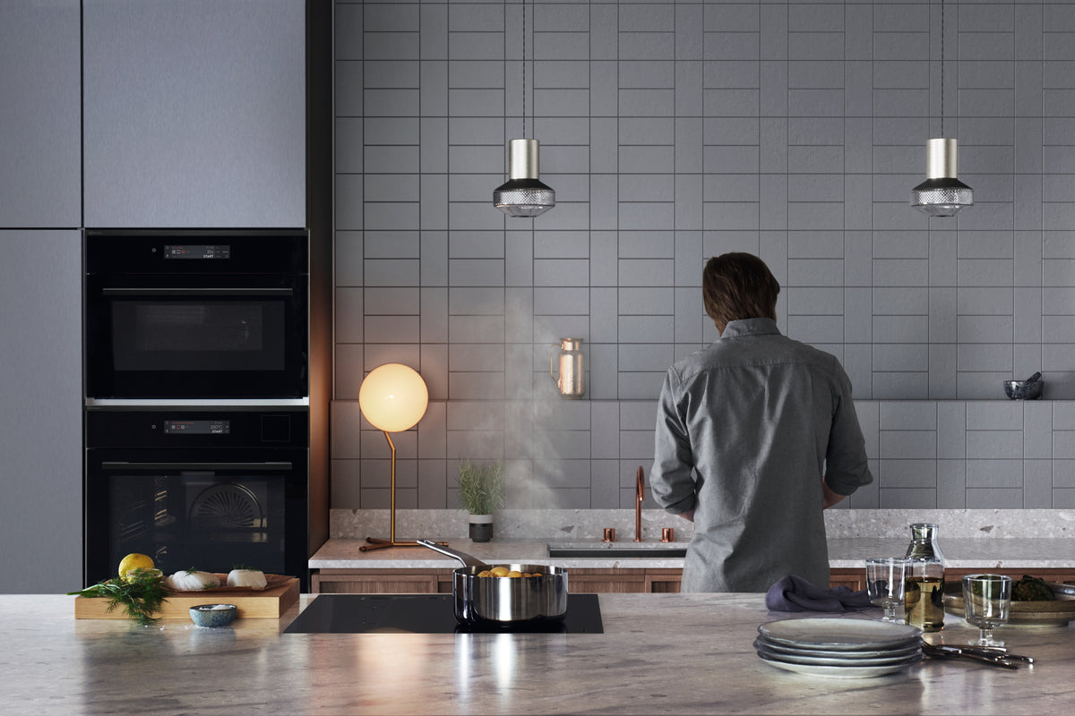 Forno a microonde compatto Electrolux EB4PL90KSP