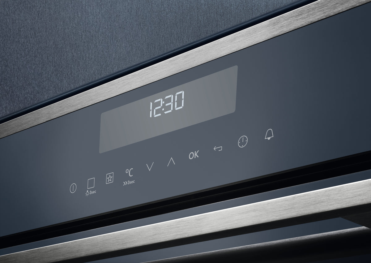 Four micro-ondes compact Electrolux EB3GL30CN