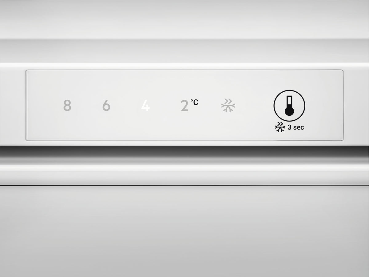 Electrolux Refrigerator TK120