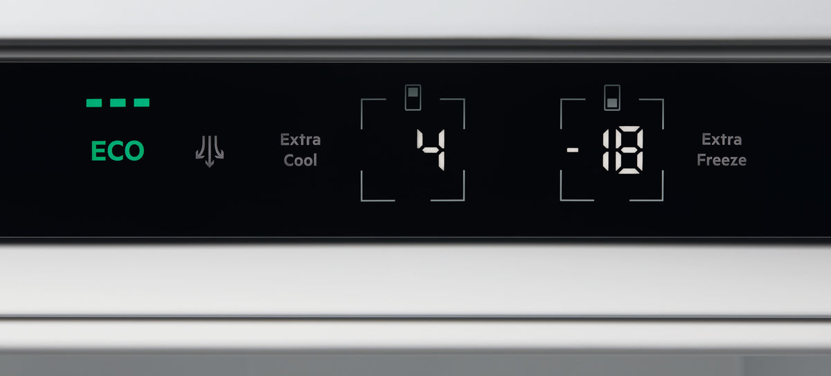 Réfrigérateur-congélateur Electrolux IK2581BNL