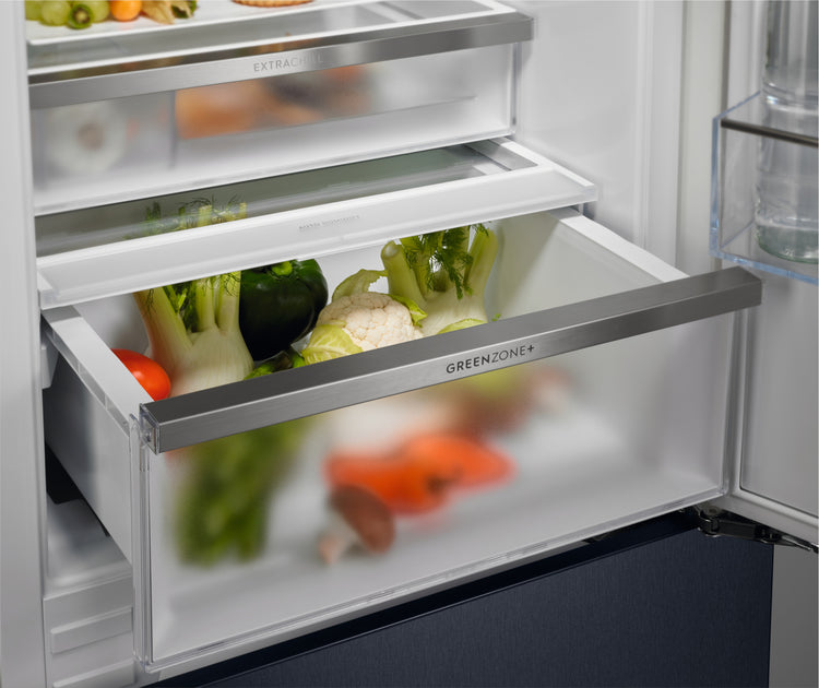 Electrolux Combiné réfrigérateur-congélateur IK2480BNR